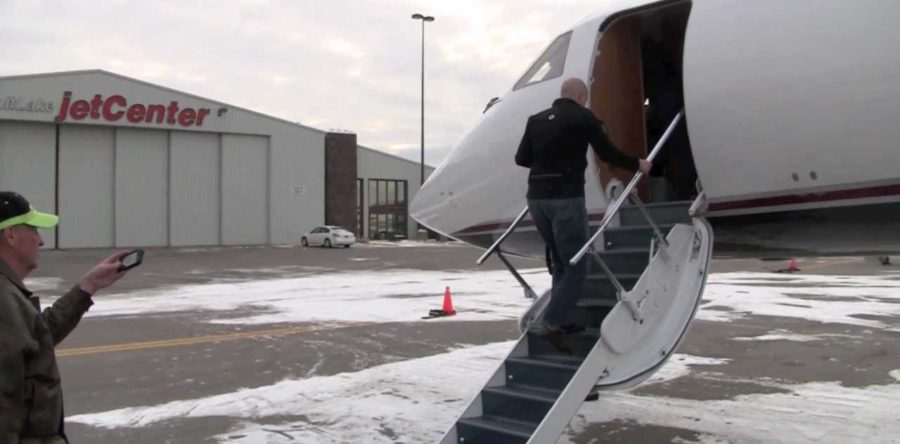 Private Jet Flying to Grand Cayman Island, Vacation